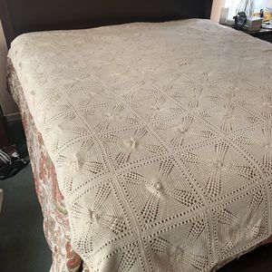 Vintage Crochet Bedspread/Coverlet
